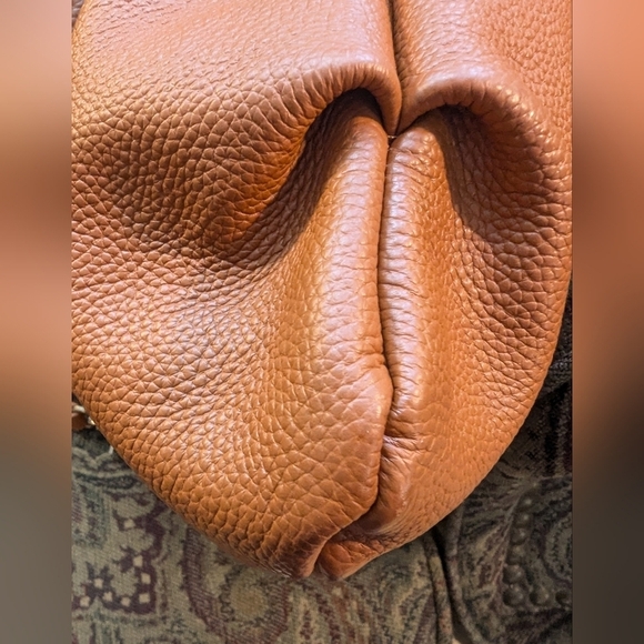 LAGGO Crossbody Handbag in British Tan - Picture 3 of 16